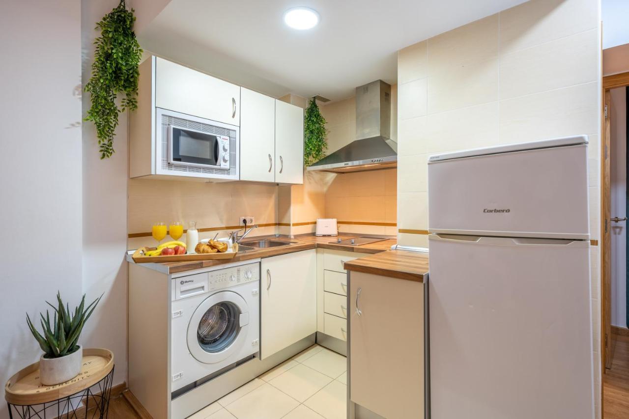 Apartament Historic Centre Mitjana *